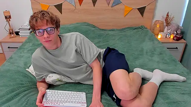 Fandi 777 online show from 09.28.25