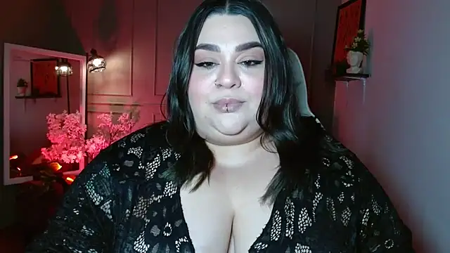 tiffany laurens online show from 12.05.25