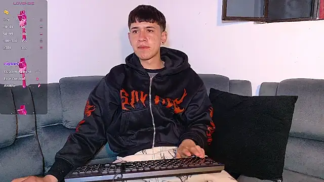 Mr daren  online show from 11.06.25