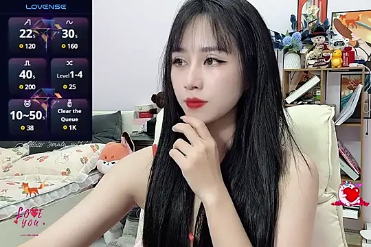  LLisa  online show from 12.26.24