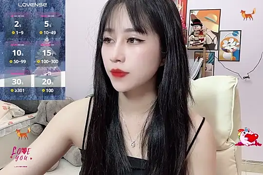  LLisa  online show from 02.19.25