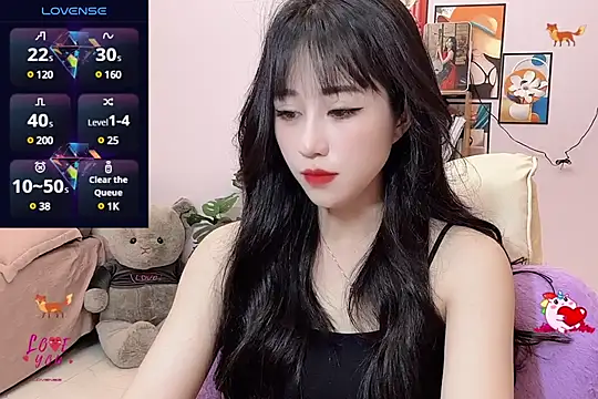  LLisa  online show from 03.13.25