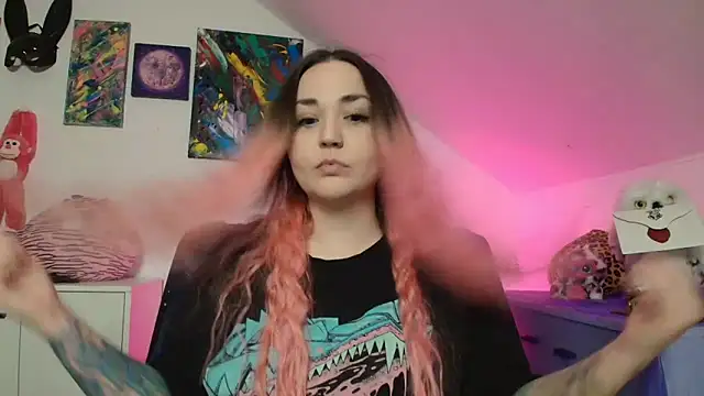 PinkHurricaneOfficial online show from 02.15.26