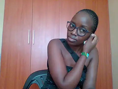 Snapshot of sexy_darleen23 chatting on 06.05.26 sexy darleen23 online show from 06.05.26