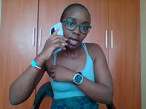 Snapshot of sexy_darleen23 chatting on 06.08.26 sexy darleen23 online show from 06.08.26