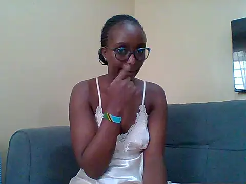 Snapshot of sexy_darleen23 chatting on 06.10.26 sexy darleen23 online show from 06.10.26