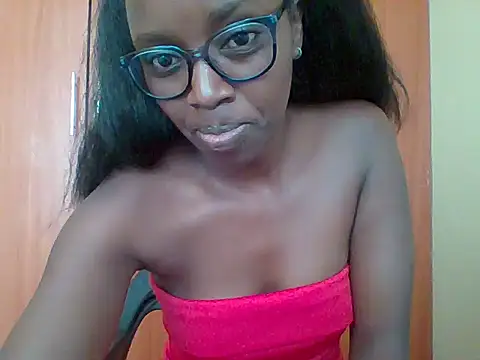 Snapshot of sexy_darleen23 chatting on 06.18.26 sexy darleen23 online show from 06.18.26