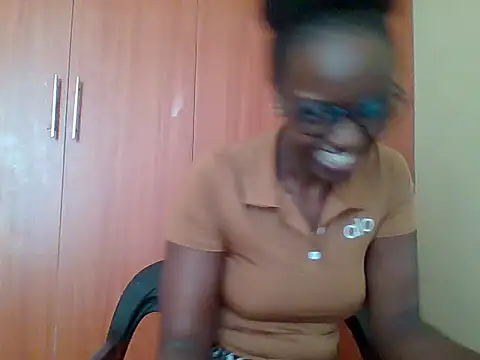 Snapshot of sexy_darleen23 chatting on 07.05.26 sexy darleen23 online show from 07.05.26