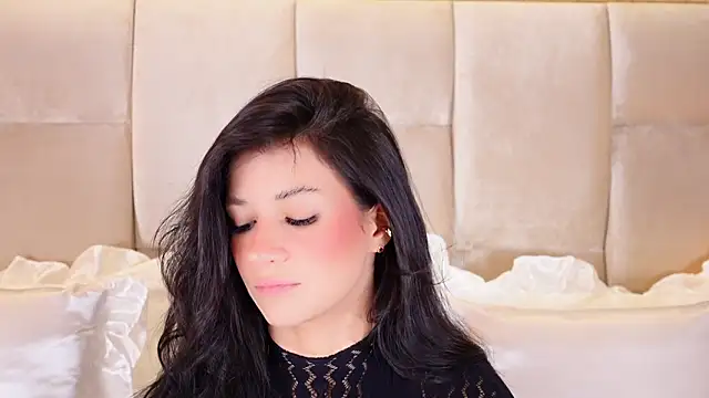 KiraKayleigh1 online show from 02.23.26