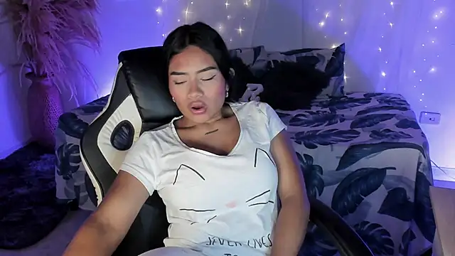 Riana Kean online show from 03.09.26