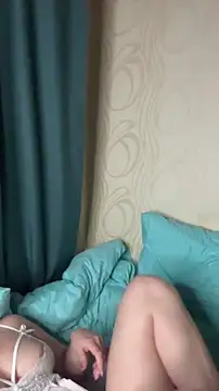 MrMrsRight online show from 02.17.25