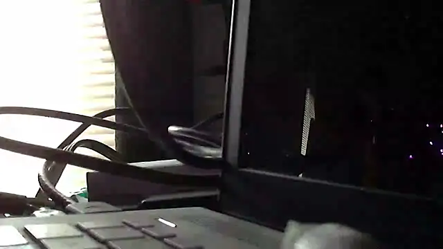 Snapshot of jessicalove99 chatting on 04.13.26 jessicalove99 online show from 04.13.26
