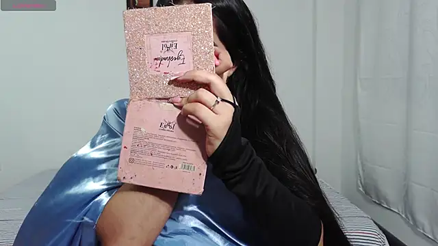 Snapshot of umarany chatting on 11.27.25 umarany online show from 11.27.25