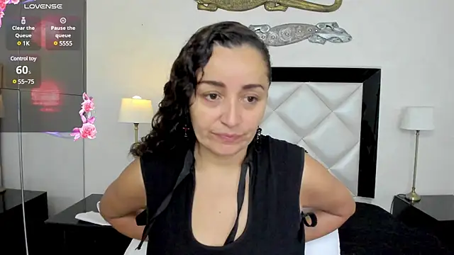  luna  sweet  online show from 03.12.25