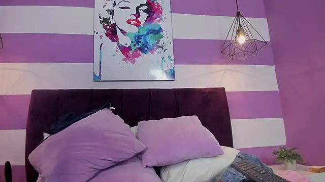 Alli cooper online show from 12.04.24