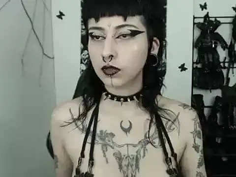 n0sferatus   online show from 10.04.25