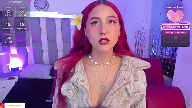 Snapshot of Megan_wolf1_ chatting on 03.21.25 Megan wolf1  online show from 03.21.25