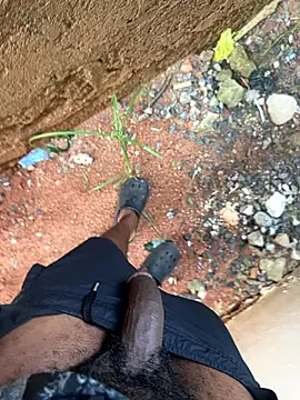 Black-mamba-madingo online show from 10.26.25