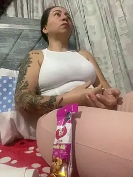 Snapshot of nurse_desi_sexlove chatting on 01.17.25 nurse desi sexlove online show from 01.17.25