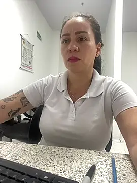 Snapshot of nurse_desi_sexlove chatting on 03.22.25 nurse desi sexlove online show from 03.22.25