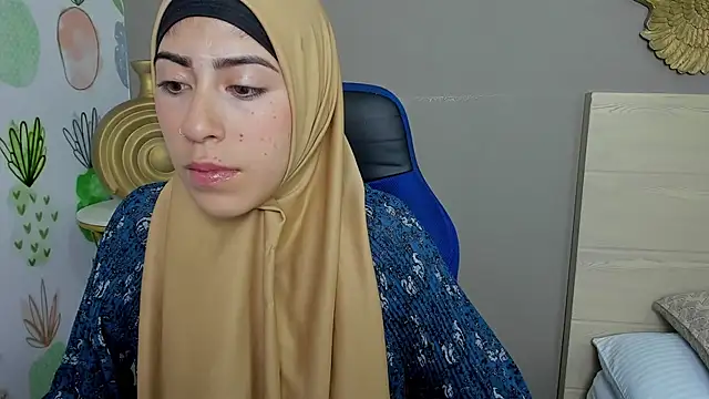 chaymae nah  online show from 01.15.25