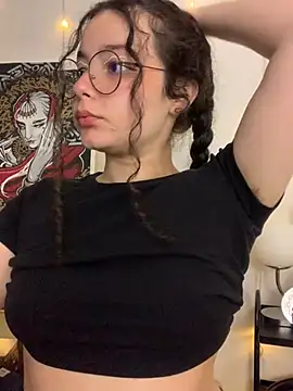 Snapshot of Antoniart_ chatting on 02.23.25 Antoniart online show from 02.23.25