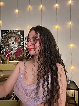 Snapshot of Antoniart_ chatting on 03.20.25 Antoniart online show from 03.20.25