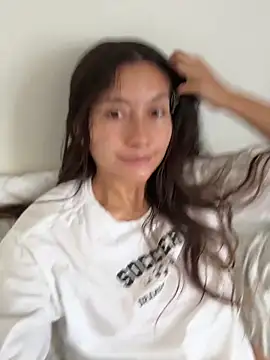 HelennaMoon  online show from 04.18.26