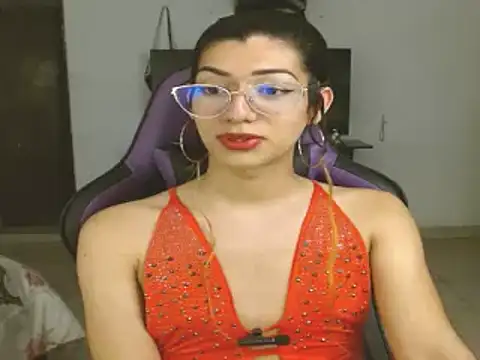 engielphoenis14 online show from 01.24.25