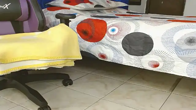 engielphoenis14 online show from 03.08.25