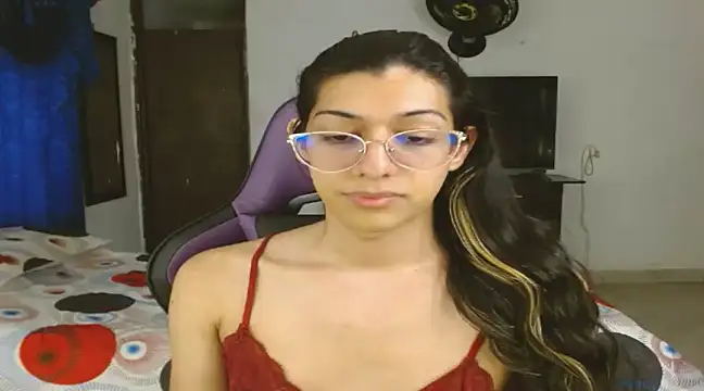 engielphoenis14 online show from 03.19.25