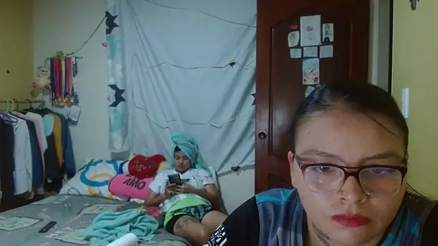 clayre and jill online show from 11.12.25