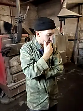 MityaXLoves online show from 12.18.25