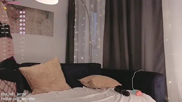 Snapshot of jelli_jenni chatting on 02.13.25 jelli jenni online show from 02.13.25