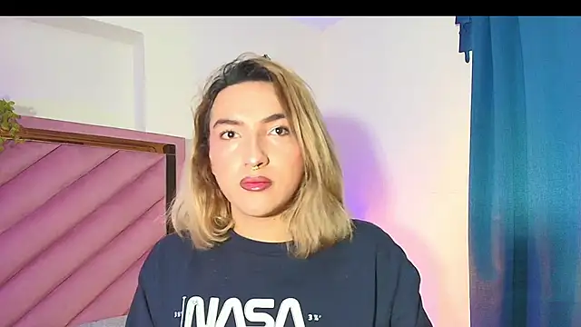 TomLondon  online show from 11.05.25