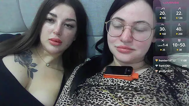 Snapshot of German_Eva chatting on 02.12.25 German Eva online show from 02.12.25