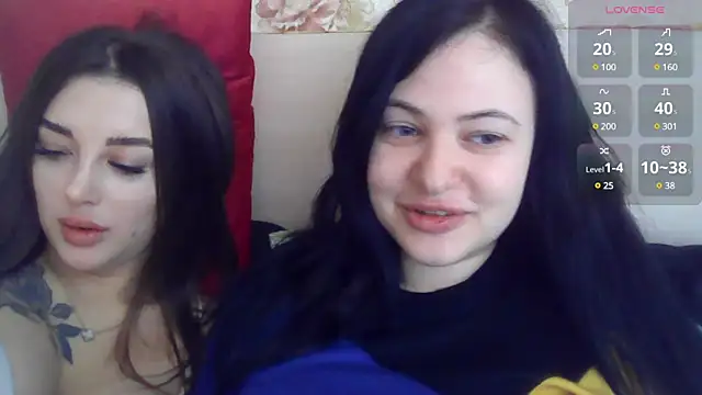 Snapshot of German_Eva chatting on 03.08.25 German Eva online show from 03.08.25