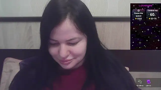Snapshot of German_Eva chatting on 12.19.25 German Eva online show from 12.19.25