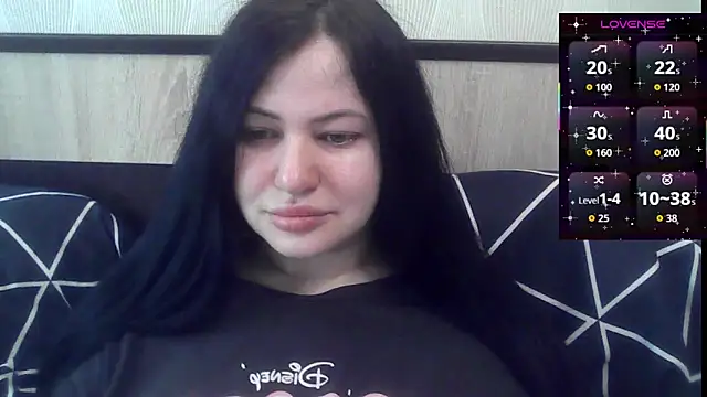 Snapshot of German_Eva chatting on 04.13.26 German Eva online show from 04.13.26