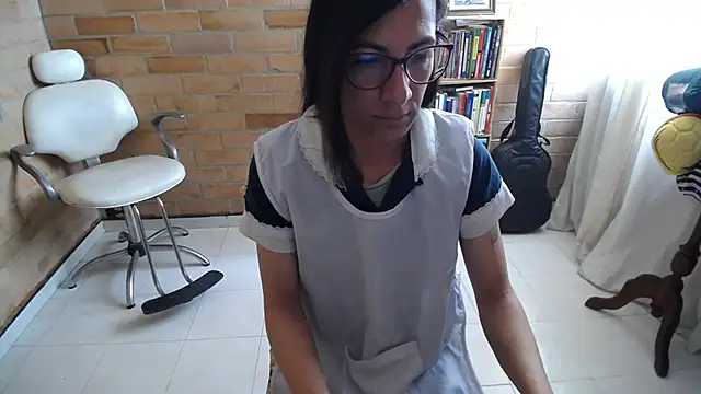 VioletaGomezCo online show from 10.25.25