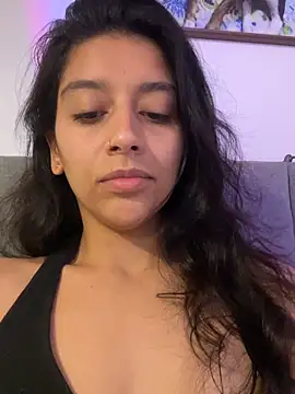 Snapshot of BrittanyDiaz chatting on 05.28.26 BrittanyDiaz online show from 05.28.26