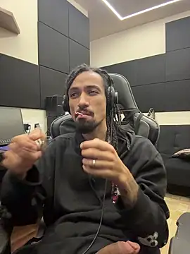 hotcamboy420 online show from 02.27.26