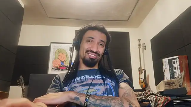 Snapshot of hotcamboy420 chatting on 07.21.26 hotcamboy420 online show from 07.21.26