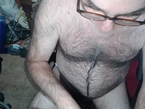 Snapshot of sohorneydad13 chatting on 04.18.26 sohorneydad13 online show from 04.18.26