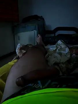 Snapshot of italovene chatting on 03.24.26 italovene online show from 03.24.26