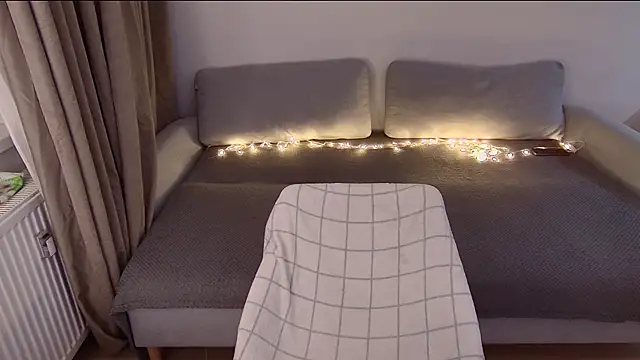 crystal lilith online show from 11.23.25