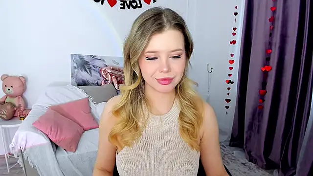 FollowLovee online show from 03.08.26