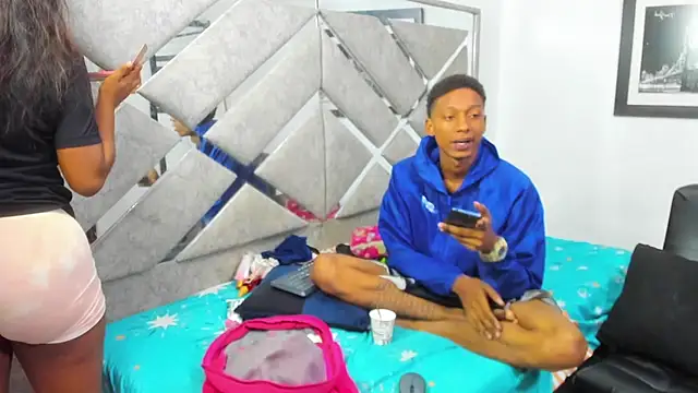 EvaxEmma online show from 02.14.26