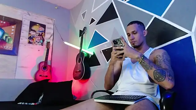 MagnusFrost online show from 11.12.25