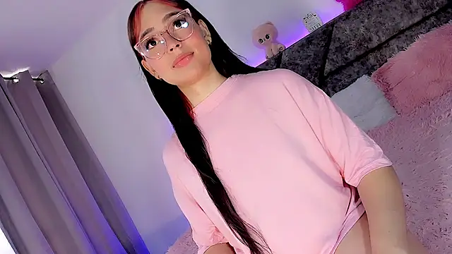 Snapshot of Valentina_Alba chatting on 01.10.25 Valentina Alba online show from 01.10.25